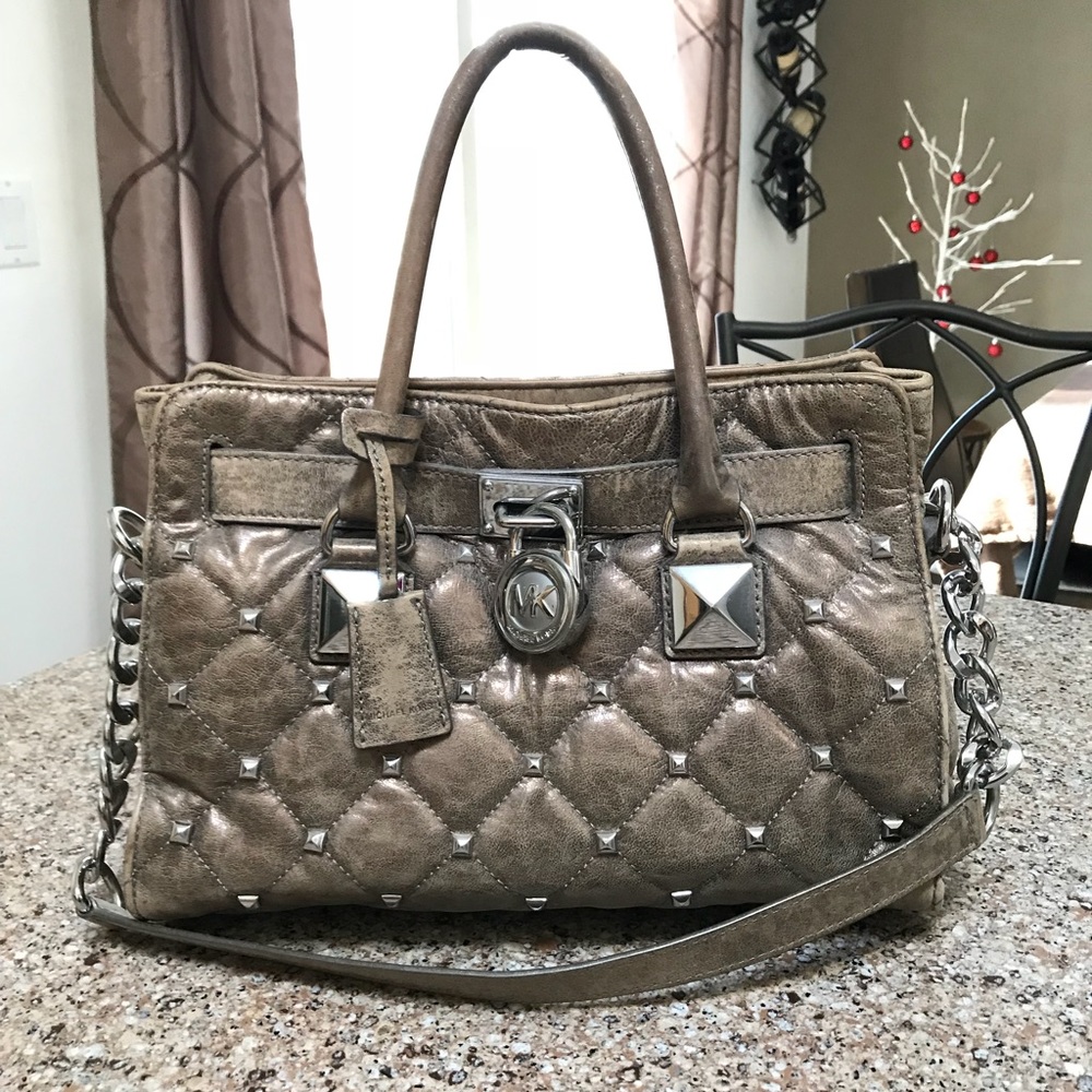 MICHAEL KORS Quilted Studded Leather (Hamilton)